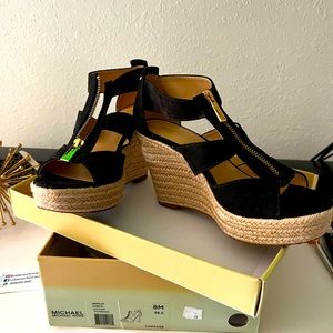 Michael Kors Size 8 new